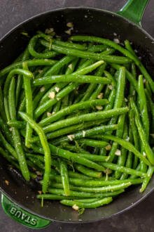 Buttery Garlic Green Beans - Momsdish