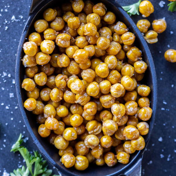 Air Fryer Chickpeas in a serving tray.