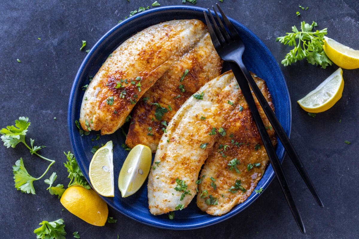 Air Fryer Tilapia (Crazy Easy) - Momsdish