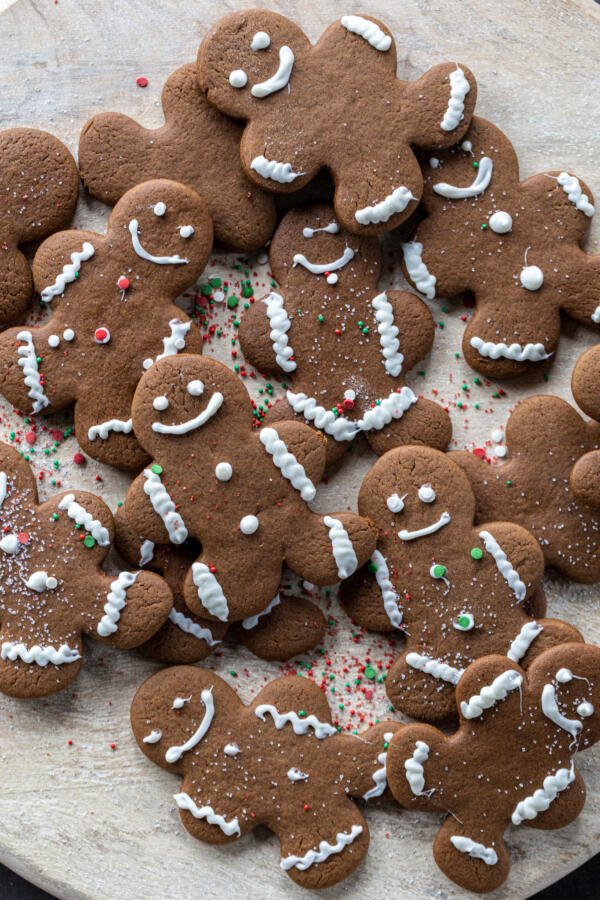 Tray with Gingerbread Cookies. 