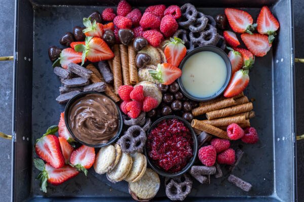 Dessert Charcuterie Board - Momsdish