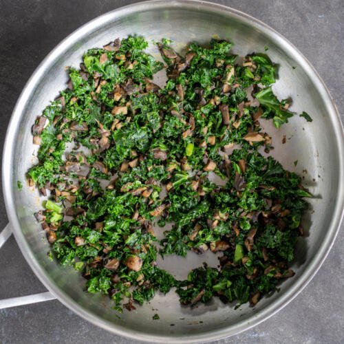 Kale & Mushroom Egg Bites (Starbucks Inspired) Momsdish