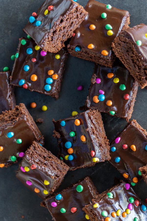 Cosmic Brownies sliced into pieces.