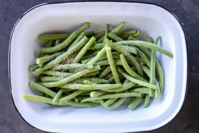 Seasoned Green beans in a bowl.
