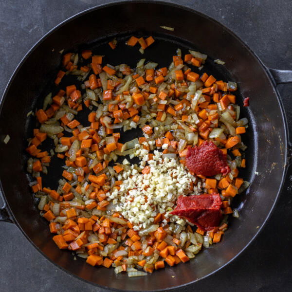 Veggies with garlic and tomato sauce.