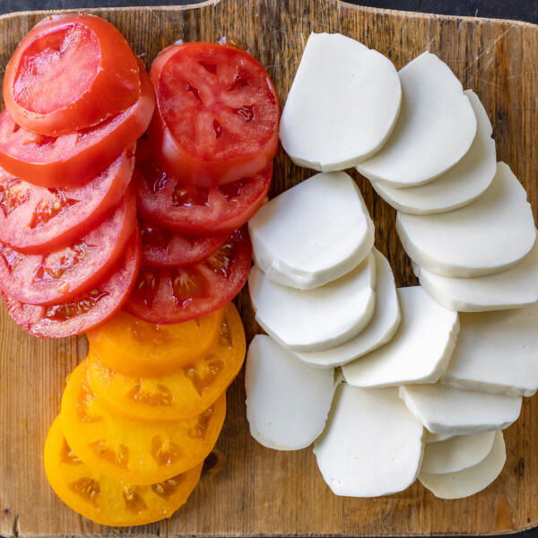 Sliced up Mozzarella and tomatoes.