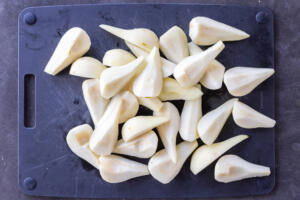 Sliced and peeled pears.