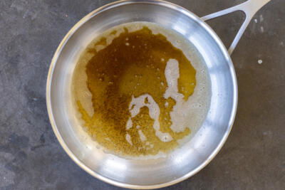 Spices added to the oil.