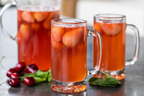 Kissel in a cup with strawberries.