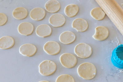 Cut out circles from the dough.