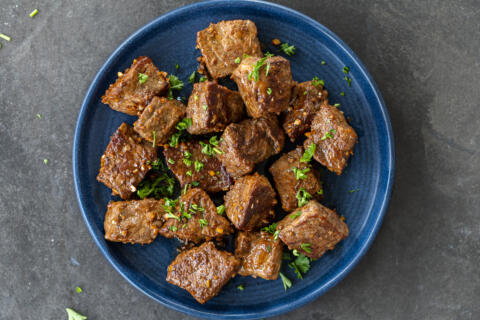 Plated Garlic Butter Steak Bites.