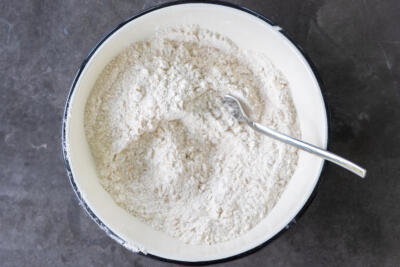 All the dry ingredients in a bowl.
