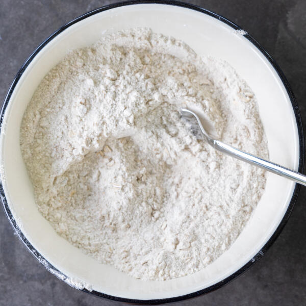 All the dry ingredients in a bowl.