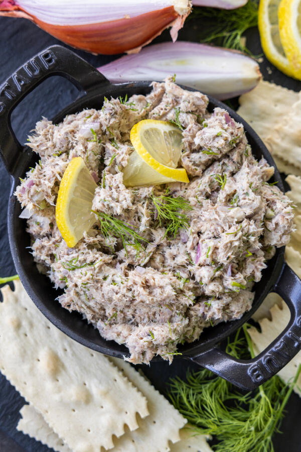 Sardine Rillettes in a serving dish with crackers.