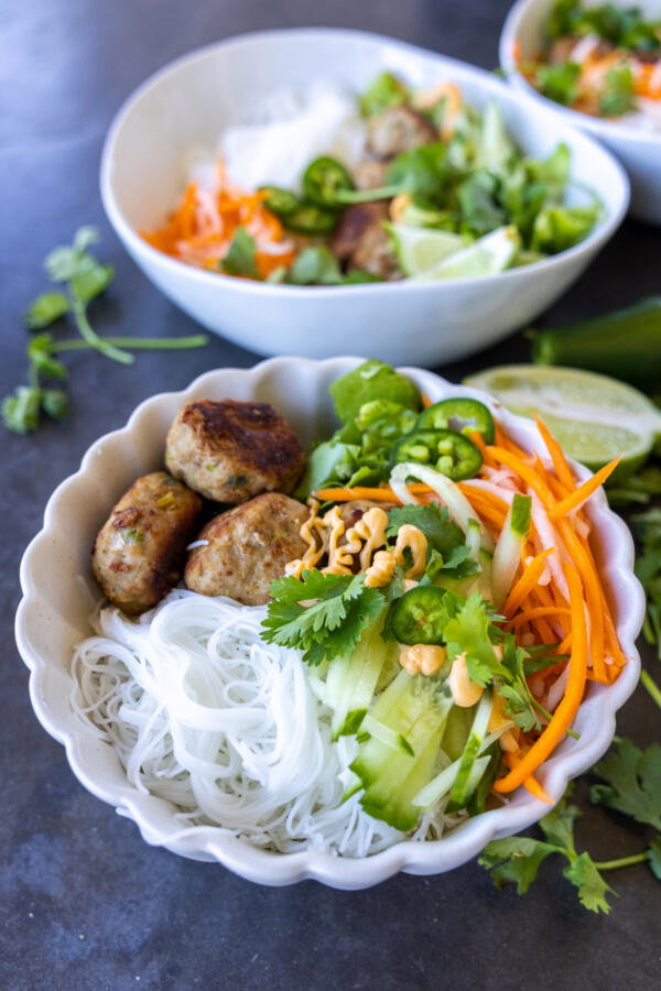 Turkey Meatballs with Vermicelli Bowl with toppings aorund.
